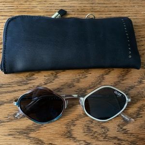 Quay Diamond Honey Black Sunglasses